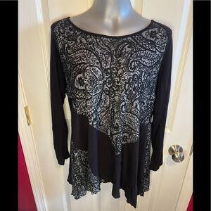 Panitti black and silver tunic sz L